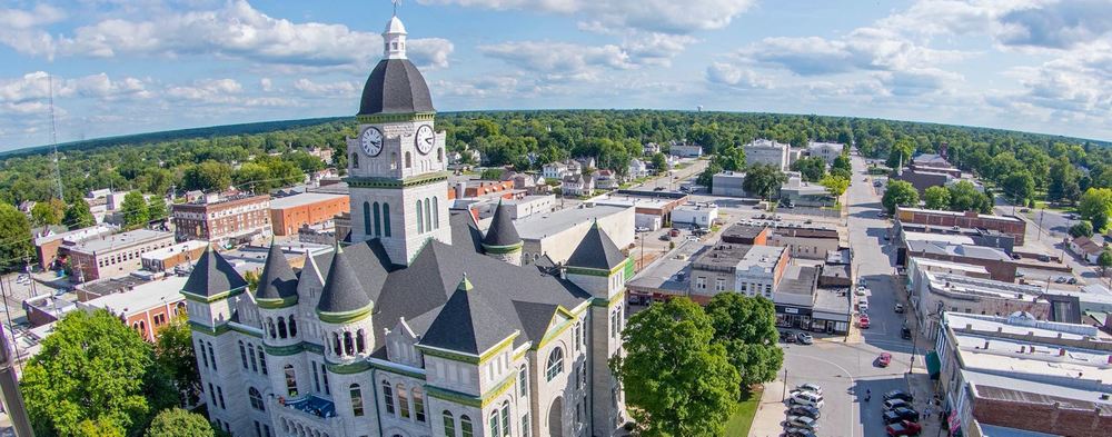 aerial shot of court house